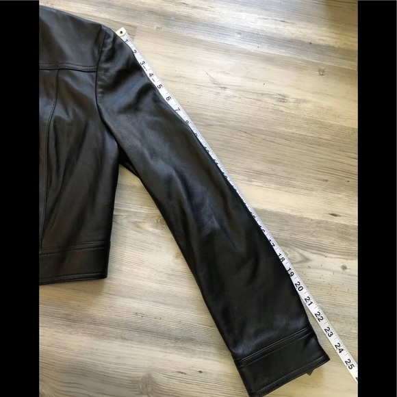 Michael Kors Collection Cropped Leather Jacket - Picture 7 of 11